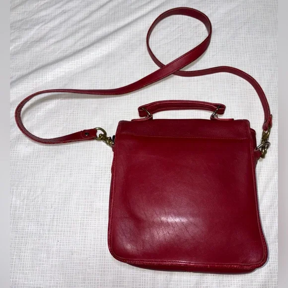 Coach Vintage from 1994 Station bag Red Leather Crossbody Bag L4C-5130 - Picture 3 of 11